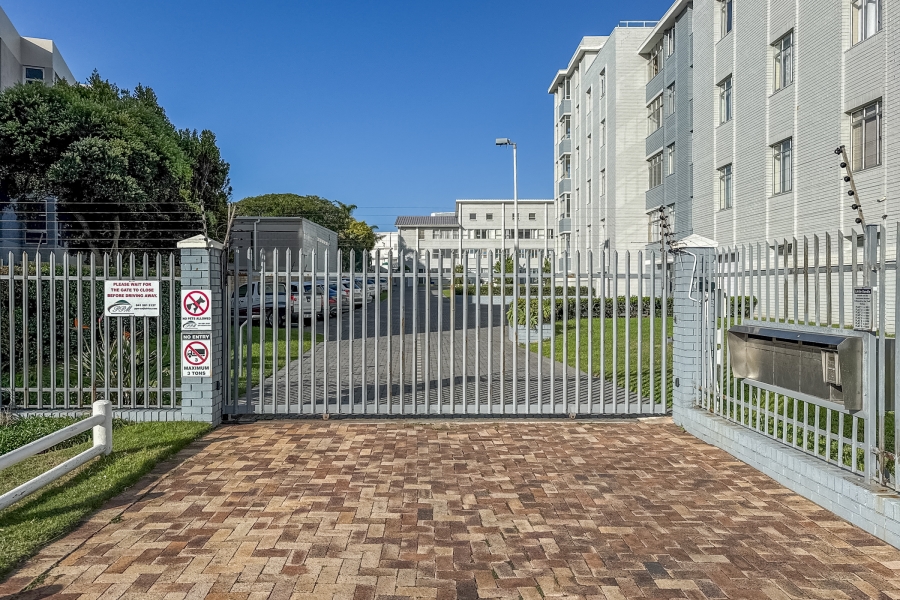 3 Bedroom Property for Sale in Summerstrand Eastern Cape